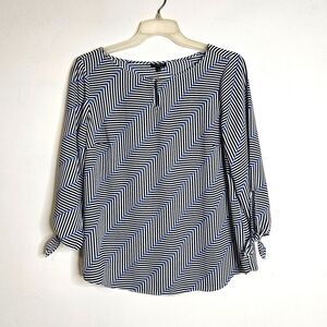 Talbots Top Blouse Womens Large Petite White Black Diagnoal Stripes Tie Sleeves